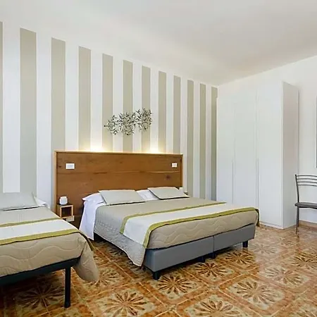Bed & Breakfast Ginevra 3*